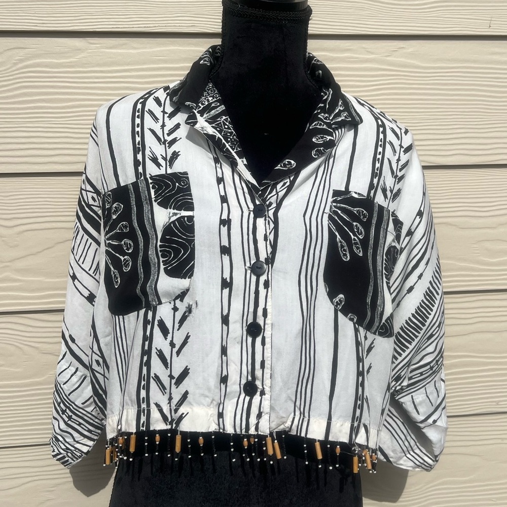 Vintage 90s tribal Print Cropped beaded Blouse ( Size L)
